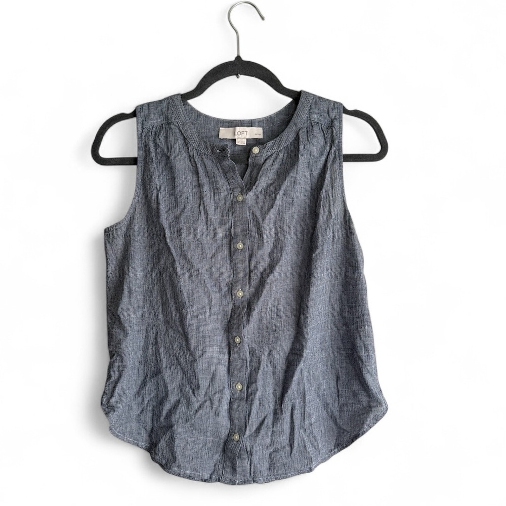 LOFT Women's Sleeveless Button Down